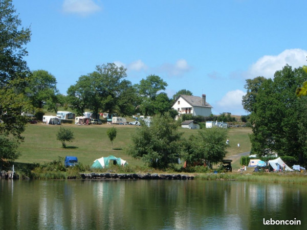 CAMPING DE L'ETANG  Location Mobil-home, Caravane, emplacement tente et camping-car