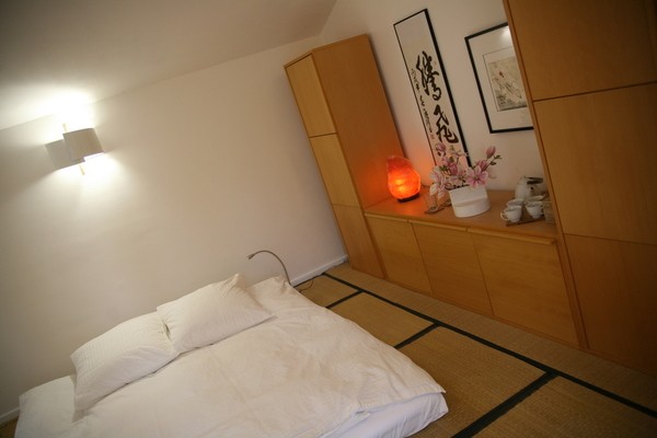 La maison bleue près de Nice et Monaco - La chambre néo-japonaise