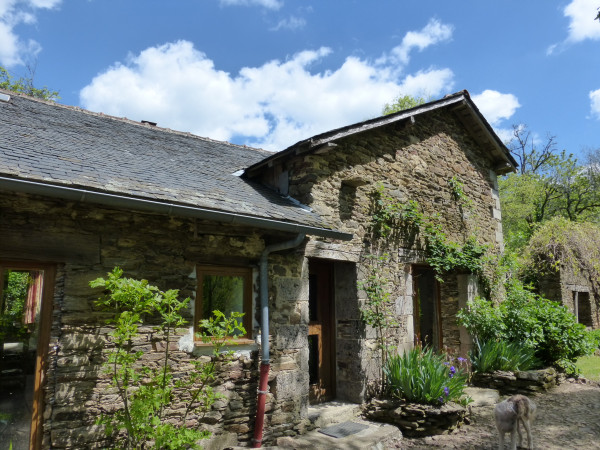 Gîte 6 Personnes - Maison charmante à la campagne proche de Brive