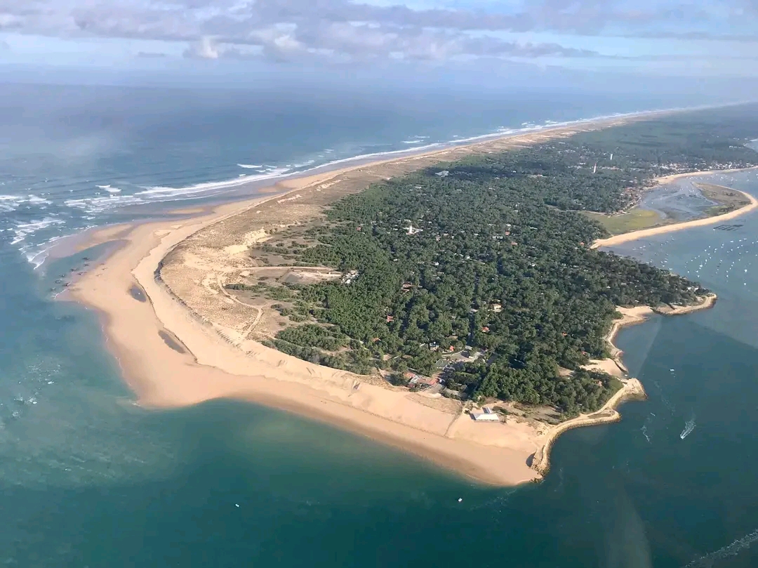 2 logements indépendants à 2,5 kms du bassin d’Arcachon (jusqu’à 6 personnes)