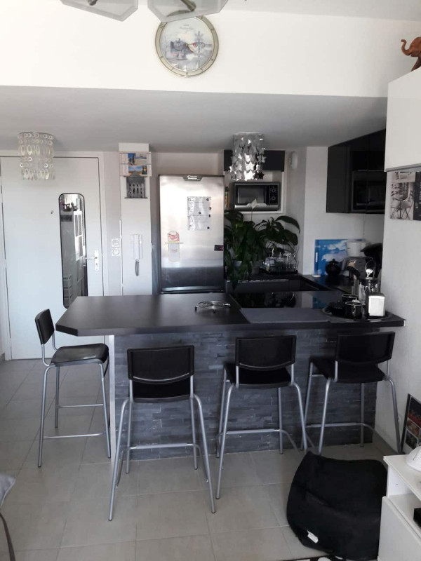 Appartement 4 personnes climatisé avec parking privé à Marseille