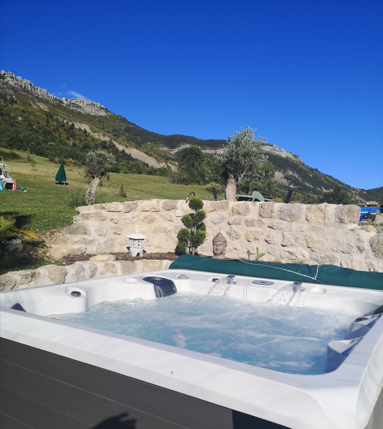 Gîte bien-être Les Sources TAÏA (avec spa thérapeutique)